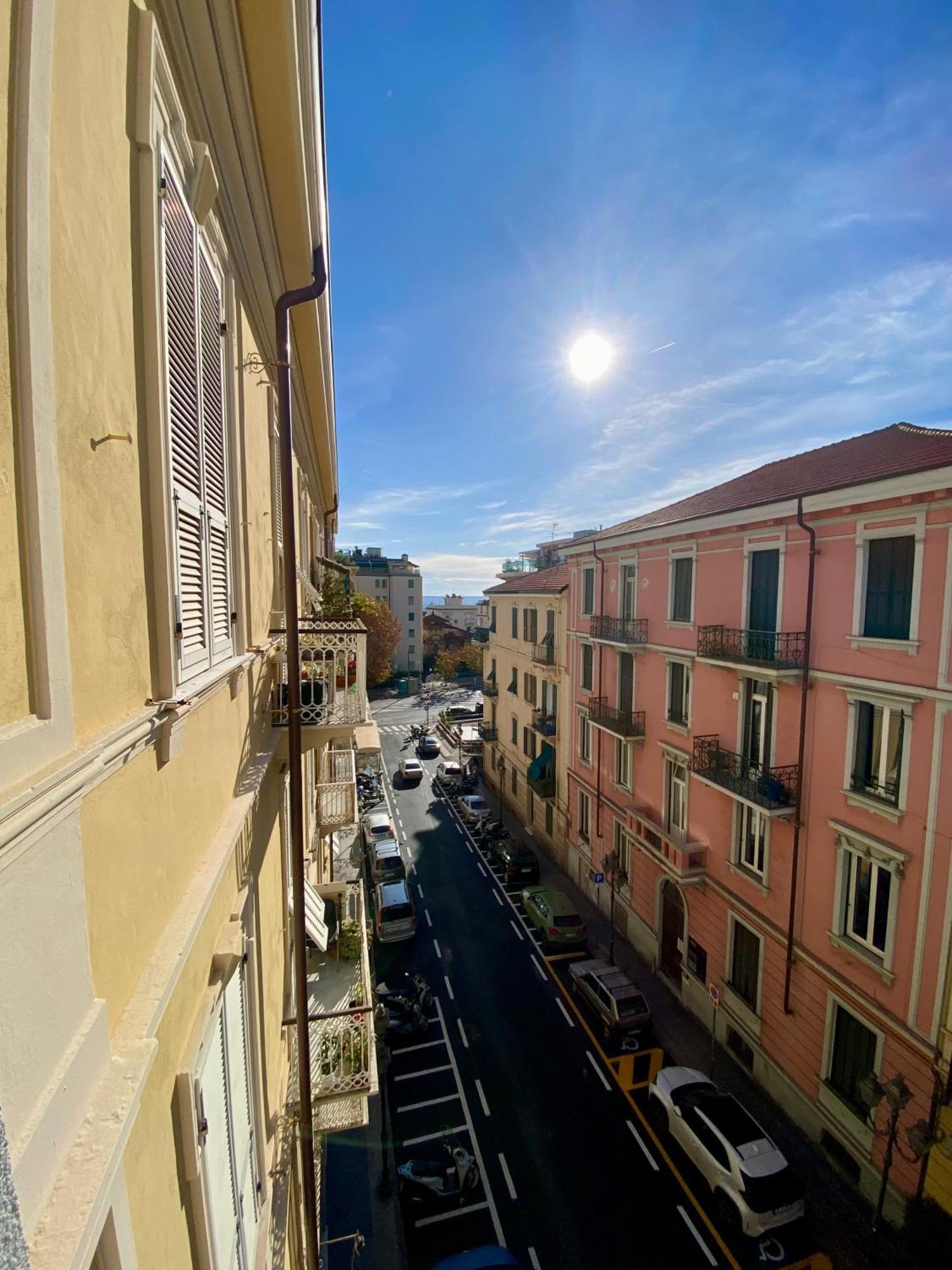 Appartamento Via XX Settembre Sanremo Exterior foto